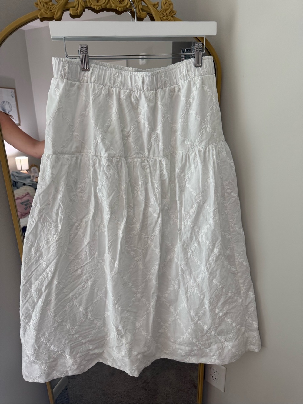 Loft Women’s White Tiered Maxi skirt, Size M